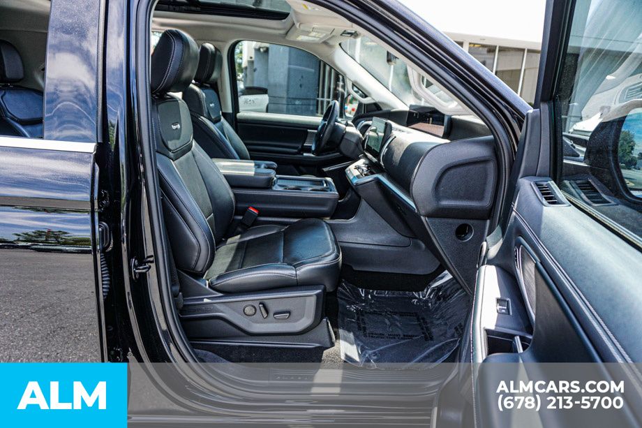 Used 2025 Black Ford Platinum image 25
