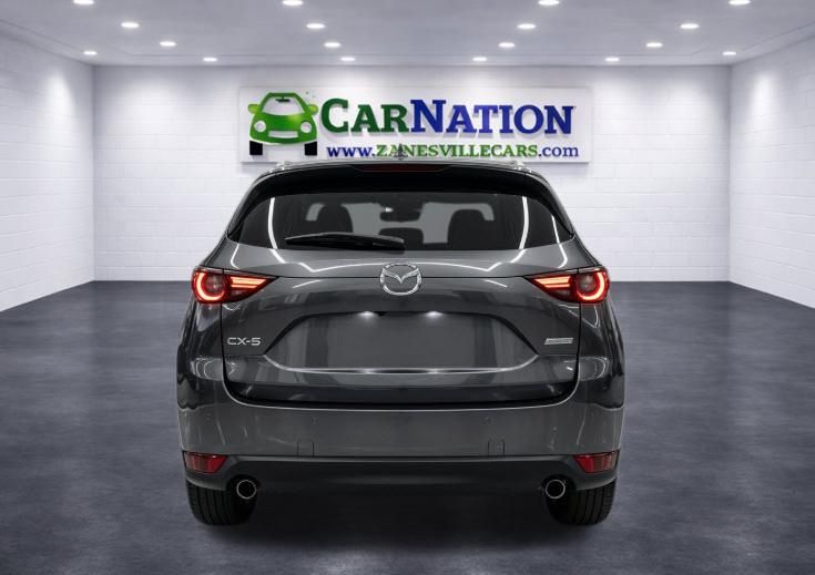 2017 Mazda CX-5 Touring - Image 4