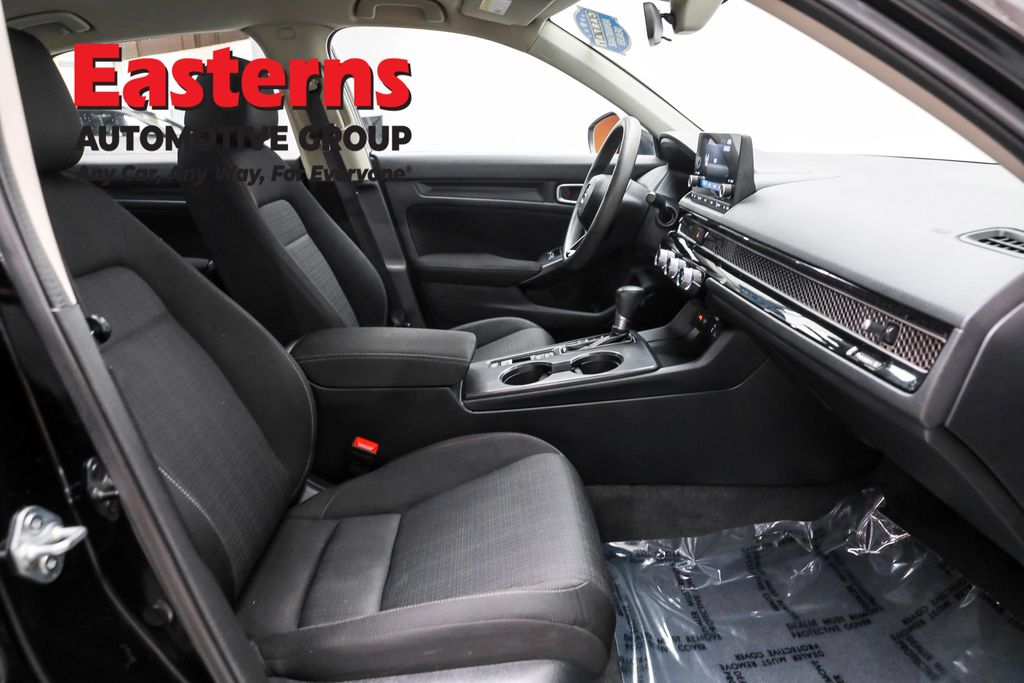 Used 2022 Black Honda LX image 22