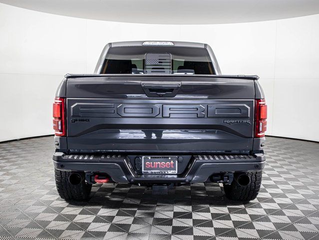 Used 2018  Ford Raptor image 4