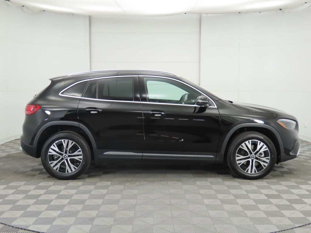 2025 Mercedes-Benz GLA 250 4