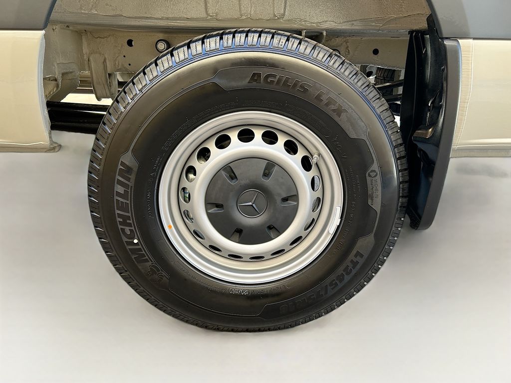 Thumbnail: 2026 Mercedes-Benz Sprinter - 29