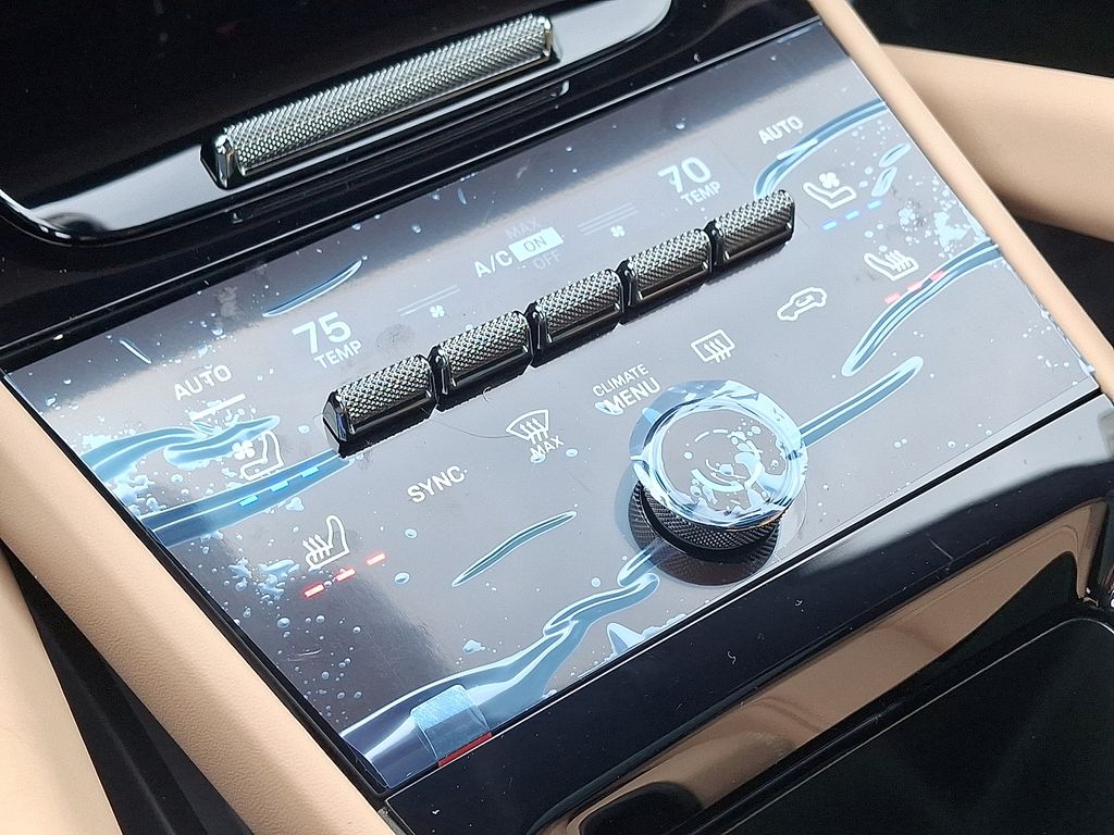 Thumbnail: 2026 Porsche Cayenne - 19