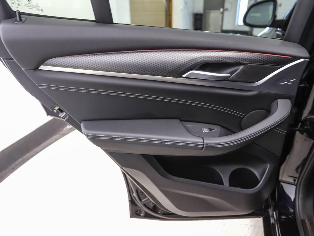 Thumbnail: 2023 BMW X3 - 20