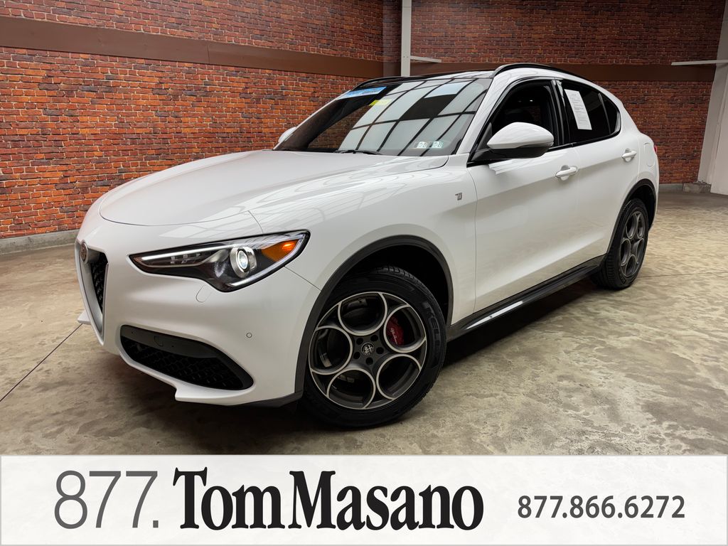 White 2023 Alfa Romeo Stelvio SUV / Crossover All-Wheel Drive 8-Speed Automatic