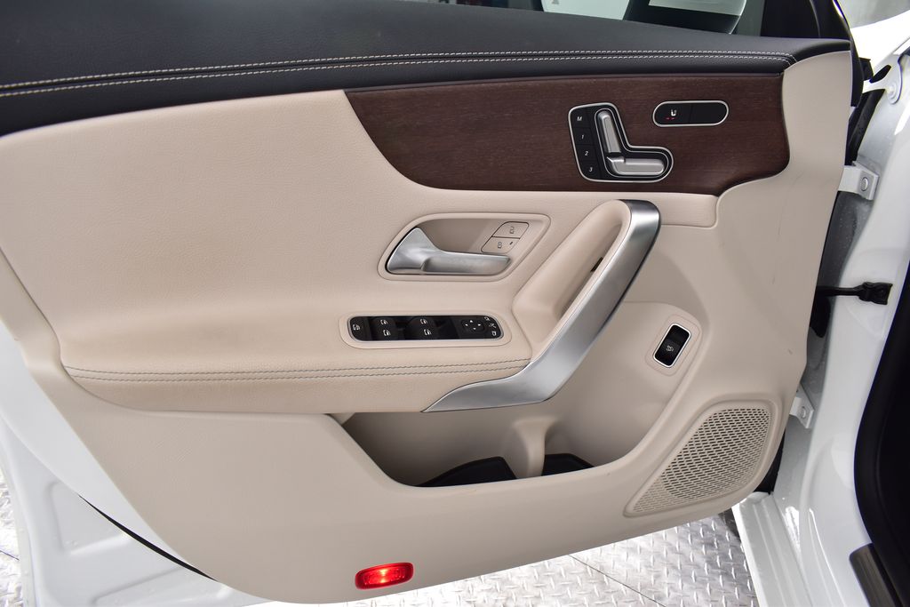 Thumbnail: 2023 Mercedes-Benz CLA - 11