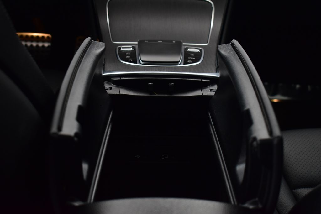 Thumbnail: 2021 Mercedes-Benz GLC - 23