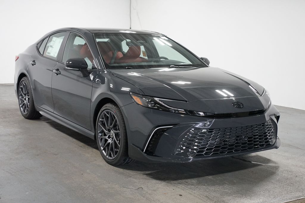 2025 Toyota Camry XSE 3
