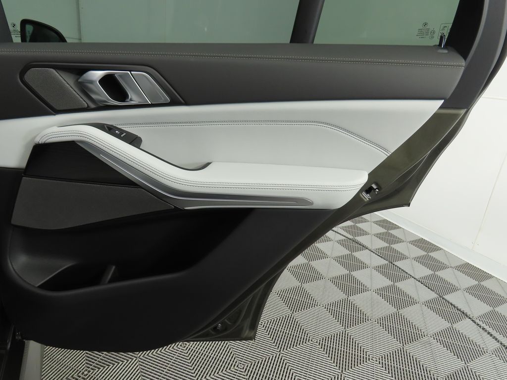 Thumbnail: 2026 BMW X5 - 28