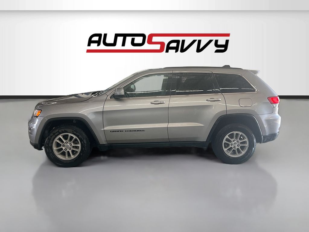 Used 2019 Silver Jeep Laredo image 4