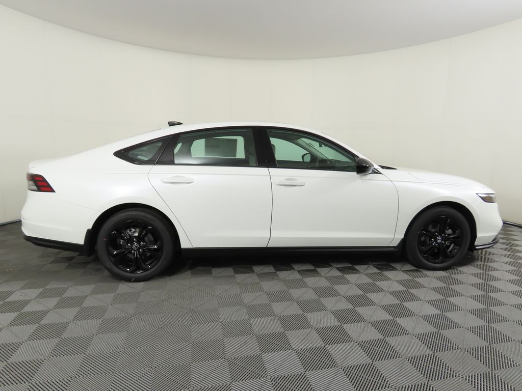 2025 Honda Accord SE 4