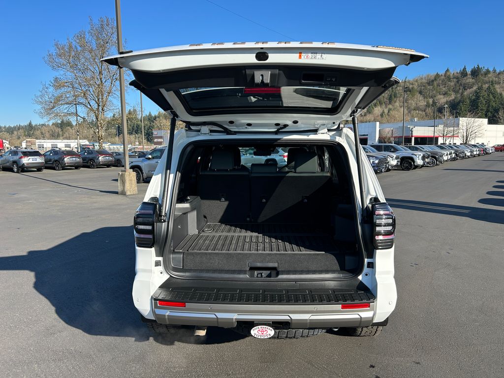 2025 Toyota 4Runner i-FORCE MAX Hybrid Trailhunter