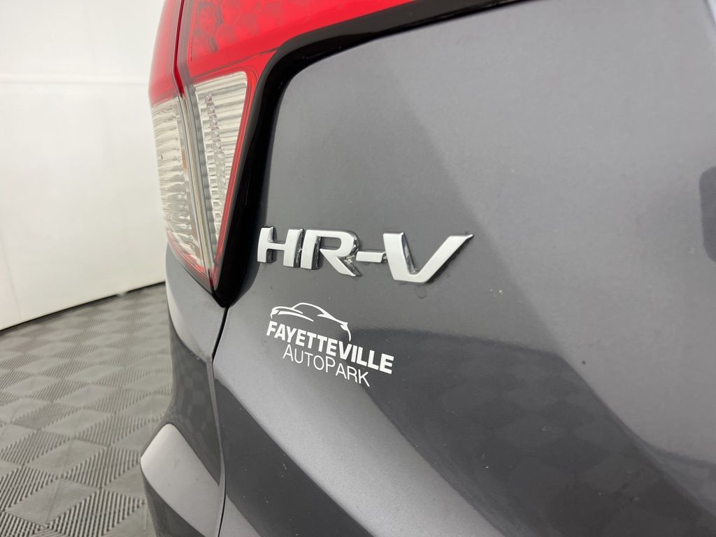Thumbnail: 2021 Honda HR-V - 19
