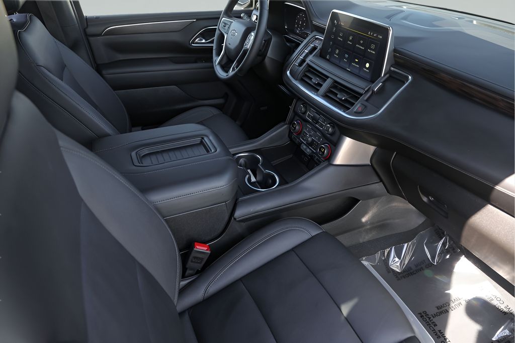 Used Car 2024 Chevrolet Suburban  Z71 For Sale Under $70,000 In Austin, Texas
