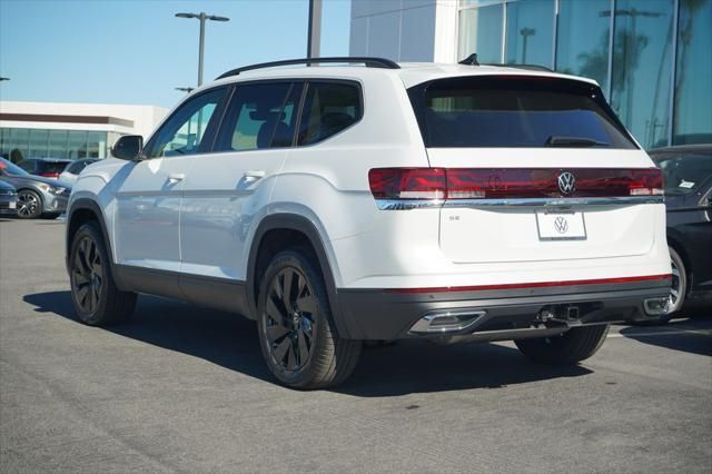 Thumbnail: 2026 Volkswagen Atlas - 3