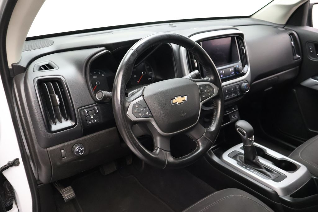 Thumbnail: 2022 Chevrolet Colorado - 15
