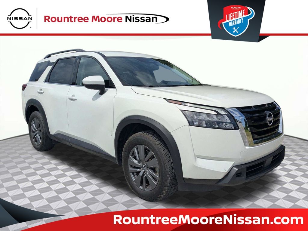 Glacier White 2024 Nissan Pathfinder SUV / Crossover Front-Wheel Drive 9-Speed Automatic