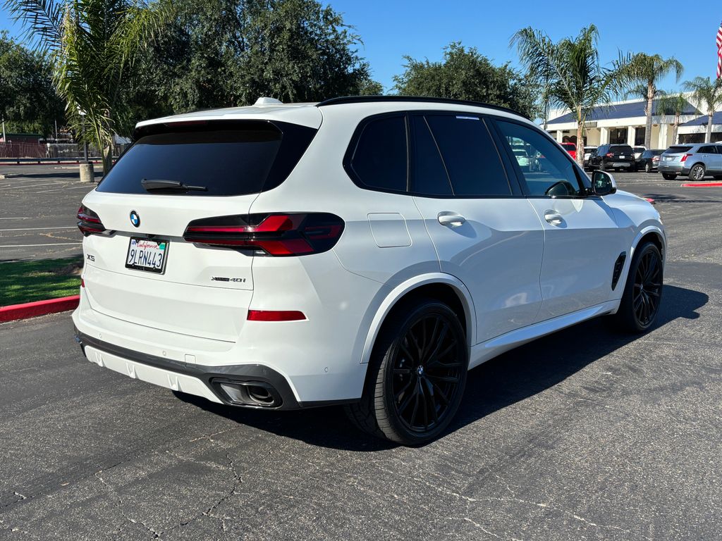 Thumbnail: 2024 BMW X5 - 5