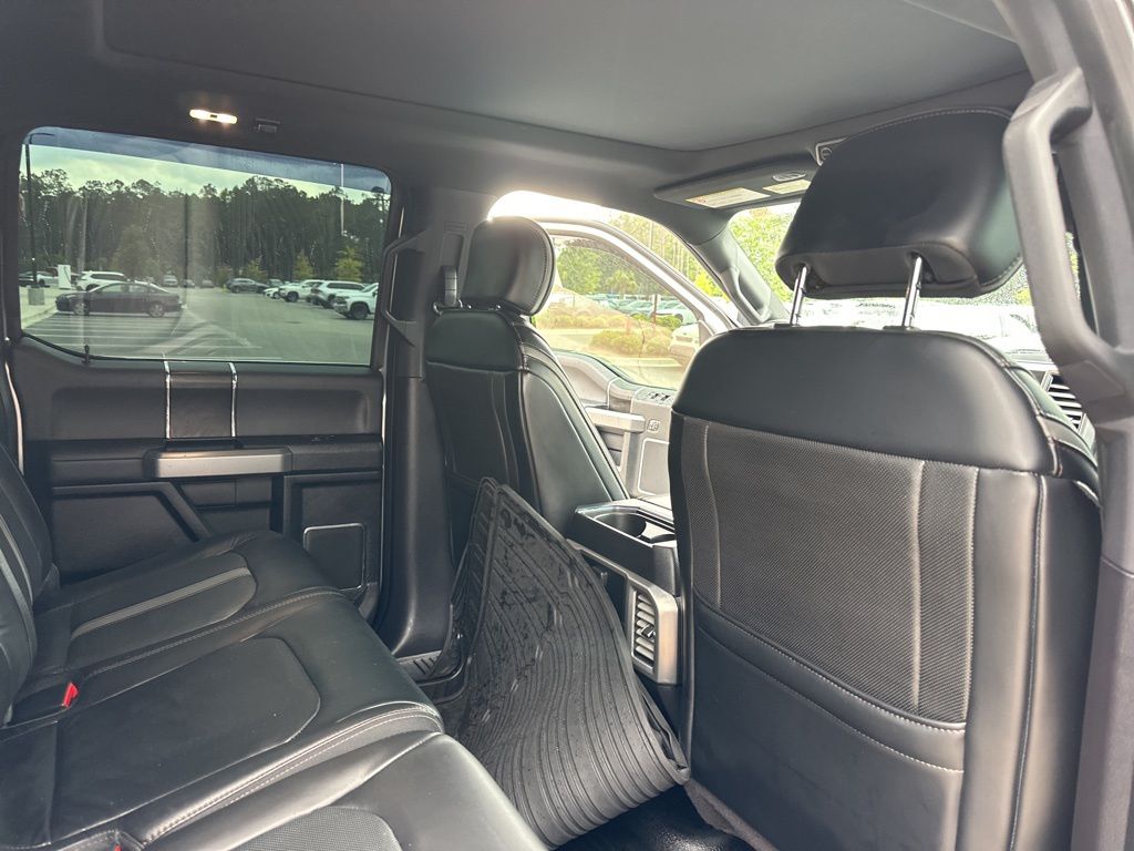 2019 Ingot Silver Metallic Ford Super Duty F-350 DRW Platinum 4X4 Truck