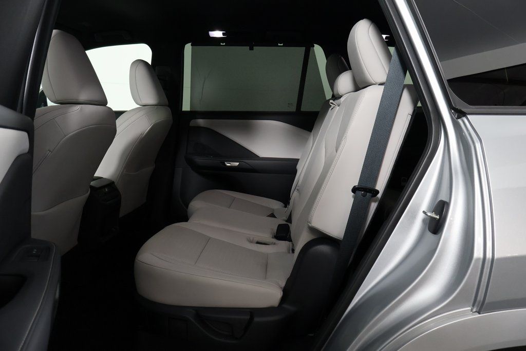 Thumbnail: 2025 Lexus TX - 11