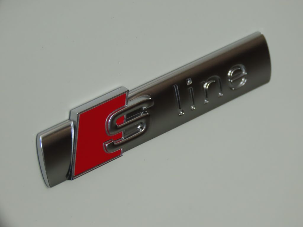 Thumbnail: 2025 Audi Q5 - 11