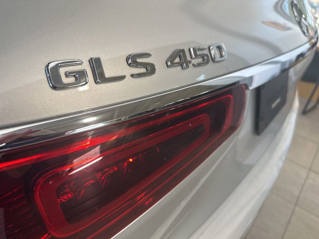 2021 Mercedes-Benz GLS GLS 450 31