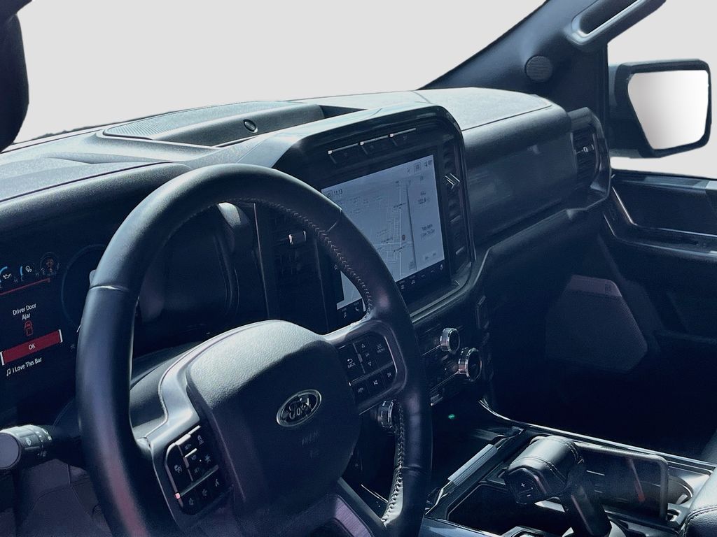 Used 2023 White Ford Lariat image 9