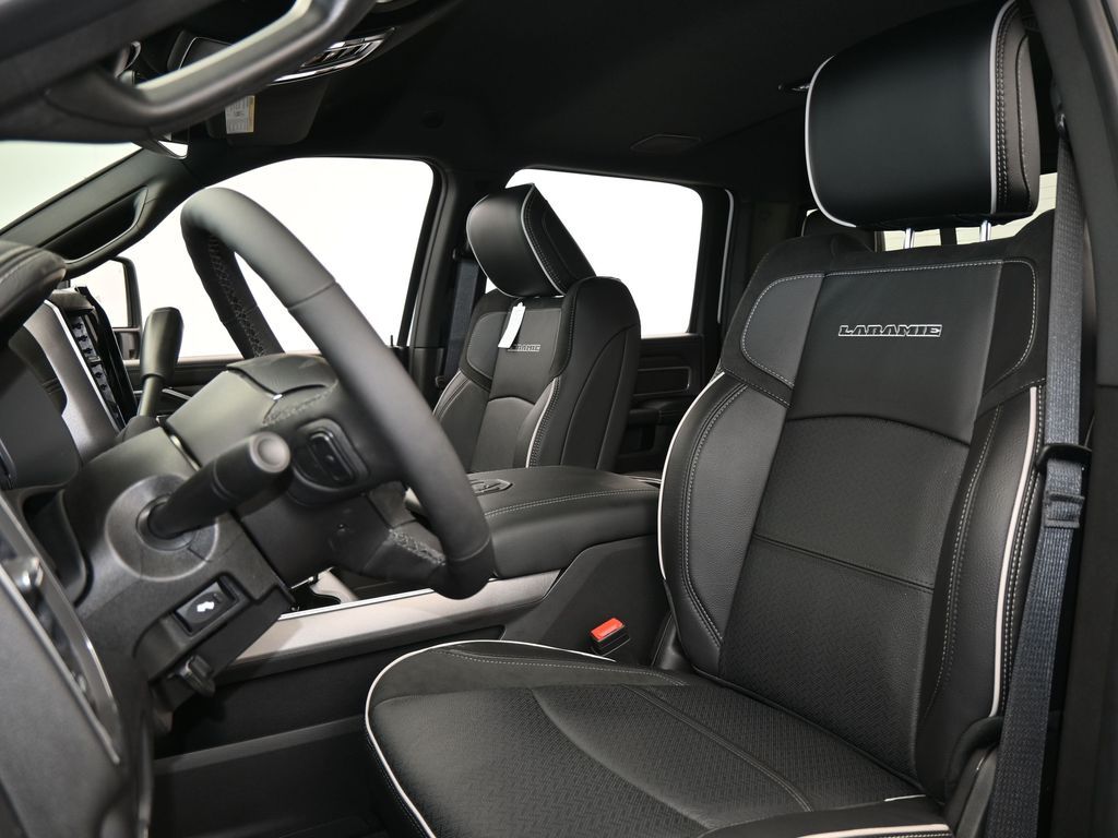 New 2026 Bright White Clearcoat Ram Laramie image 10