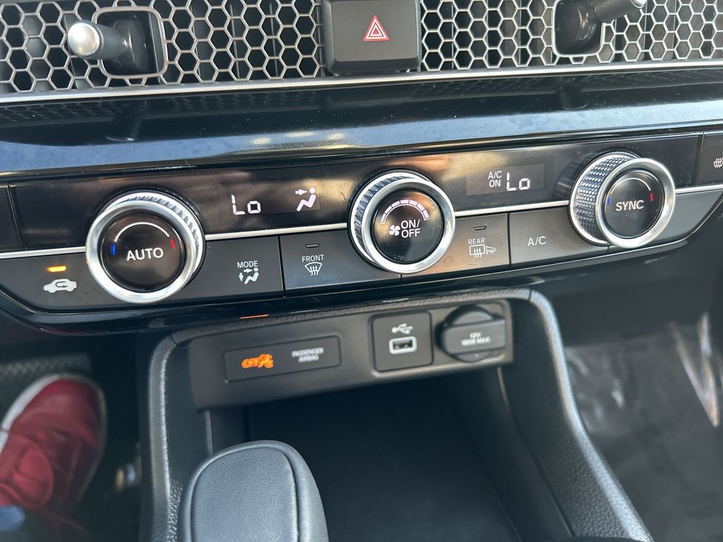 Thumbnail: 2024 Honda Civic - 18