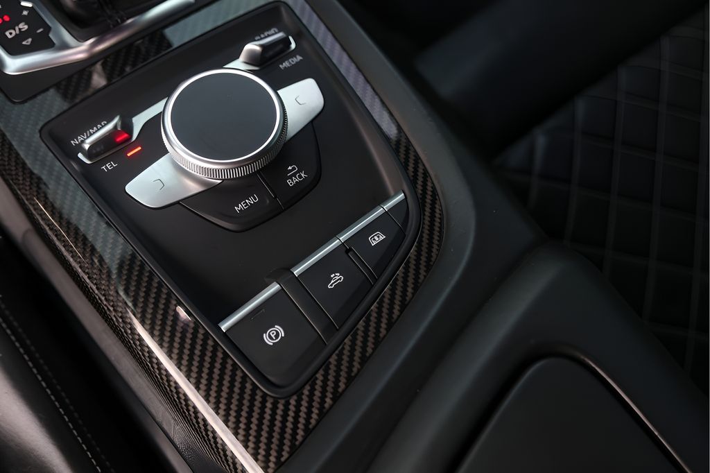 Used Car 2018 Audi R8  5.2 Plus For Sale Under $150,000 In Austin, Texas