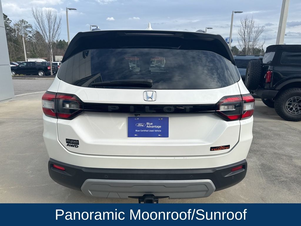 2023 Honda Pilot AWD TrailSport