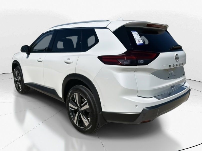 2025 Everest White Pearl Nissan Rogue SL FWD SUV
