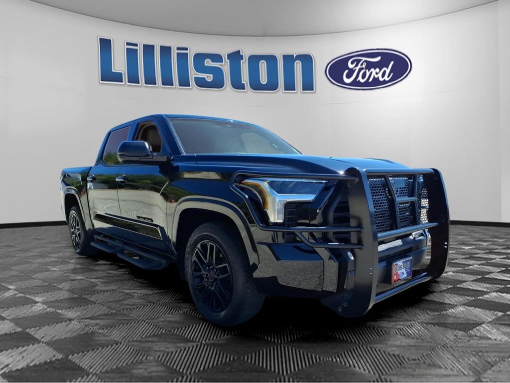 2023 Toyota Tundra SR5 CrewMax Cab 4WD