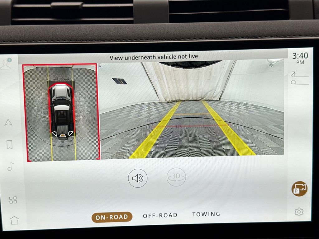 Thumbnail: 2022 Land Rover Defender - 18