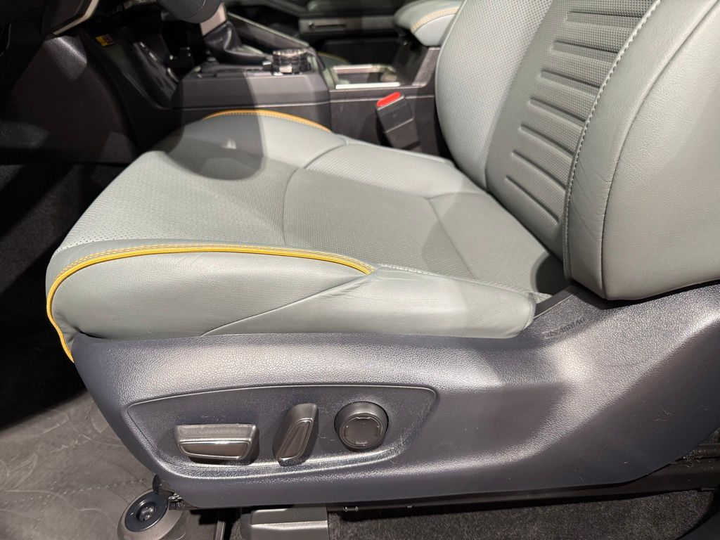 Thumbnail: 2024 Toyota Tacoma - 13