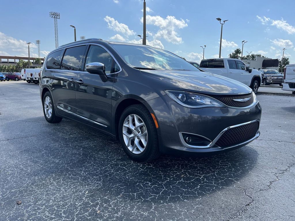 2020 Chrysler Pacifica Limited 2