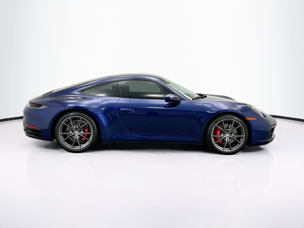 Thumbnail: 2022 Porsche 911 - 4