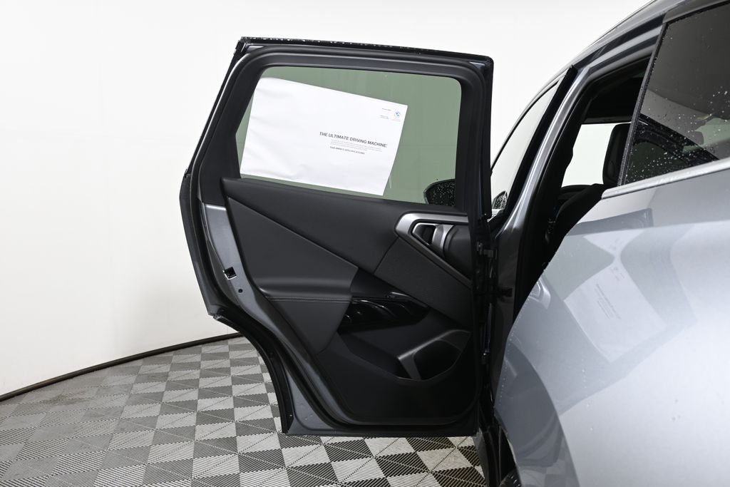 Thumbnail: 2026 BMW X3 - 31