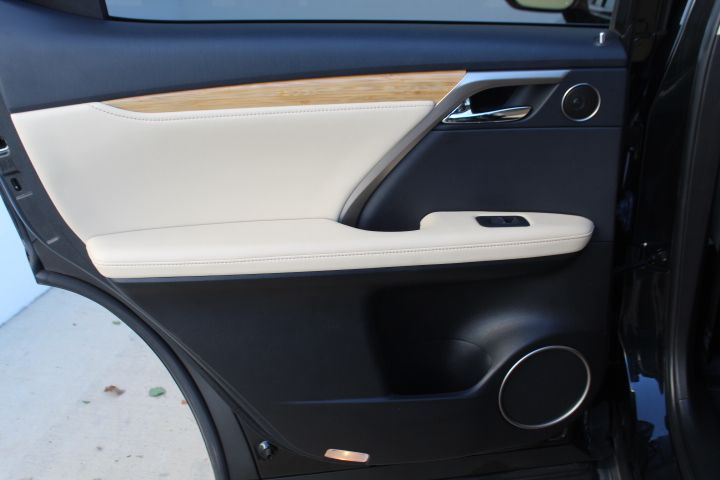 Used Car 2022 Lexus Rx  350l For Sale Under $40,000 In Georgetown, Texas