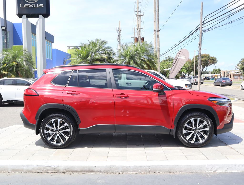 Thumbnail: 2024 Toyota Corolla Cross - 4