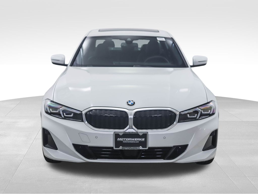 Thumbnail: 2025 BMW 3 Series - 8