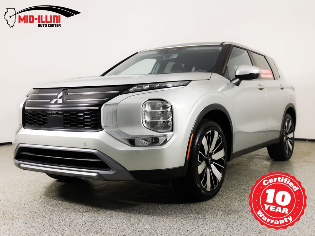 2025 Mitsubishi Outlander SE FWD