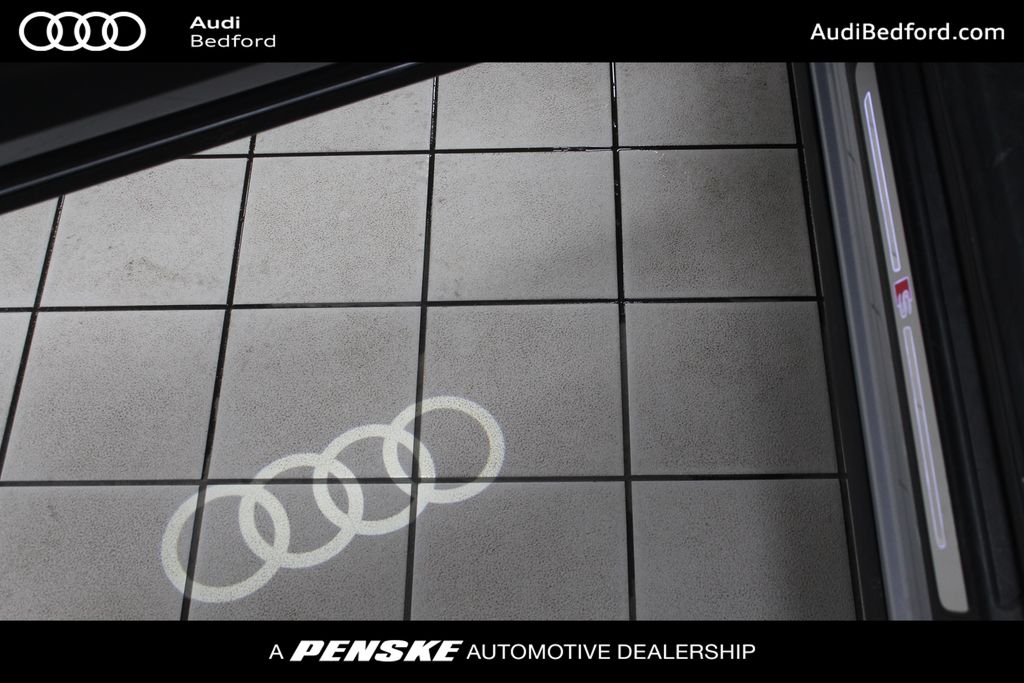 Thumbnail: 2022 Audi Q5 - 14