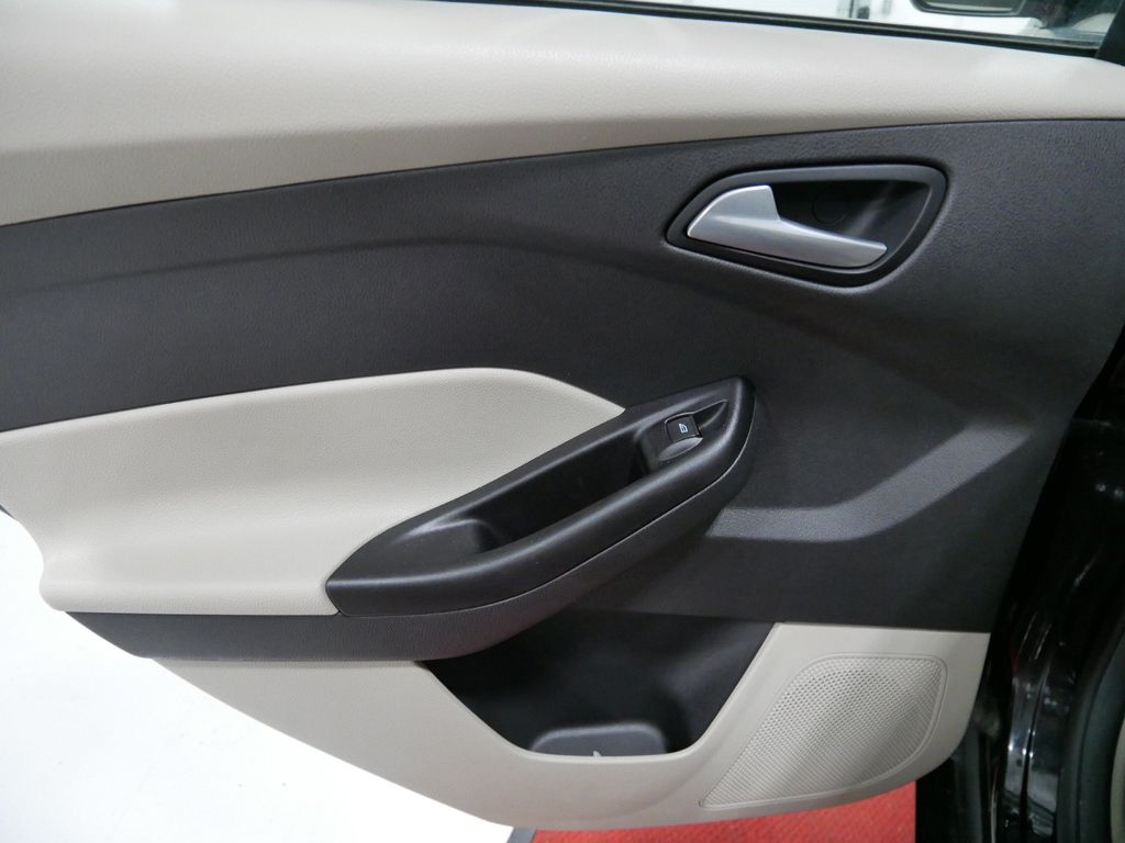 Used 2013 Ford Focus Sedan
