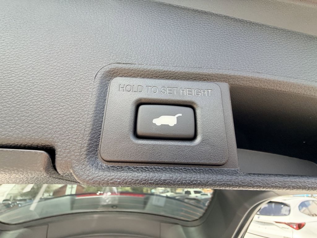 new 2026 Acura RDX car, priced at $54,900