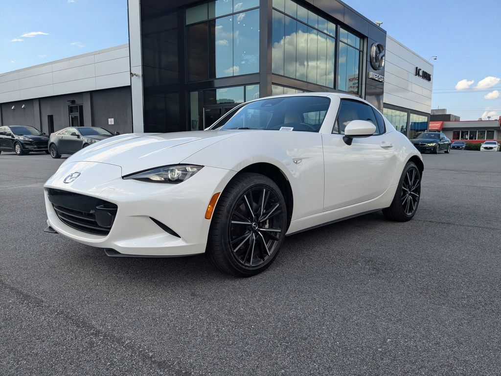2025 Mazda MX-5 Miata RF Grand Touring