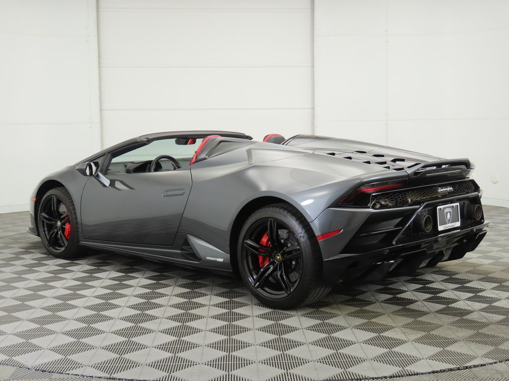 2023 Lamborghini Huracan EVO 7