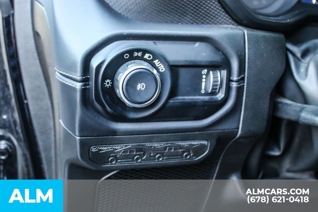Used 2025 Black Jeep Rubicon image 31