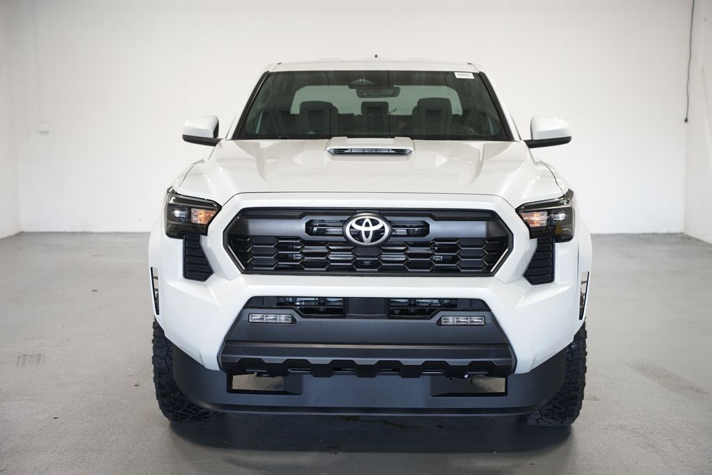 Thumbnail: 2025 Toyota Tacoma - 2