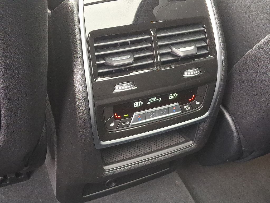 Thumbnail: 2025 BMW X5 - 11